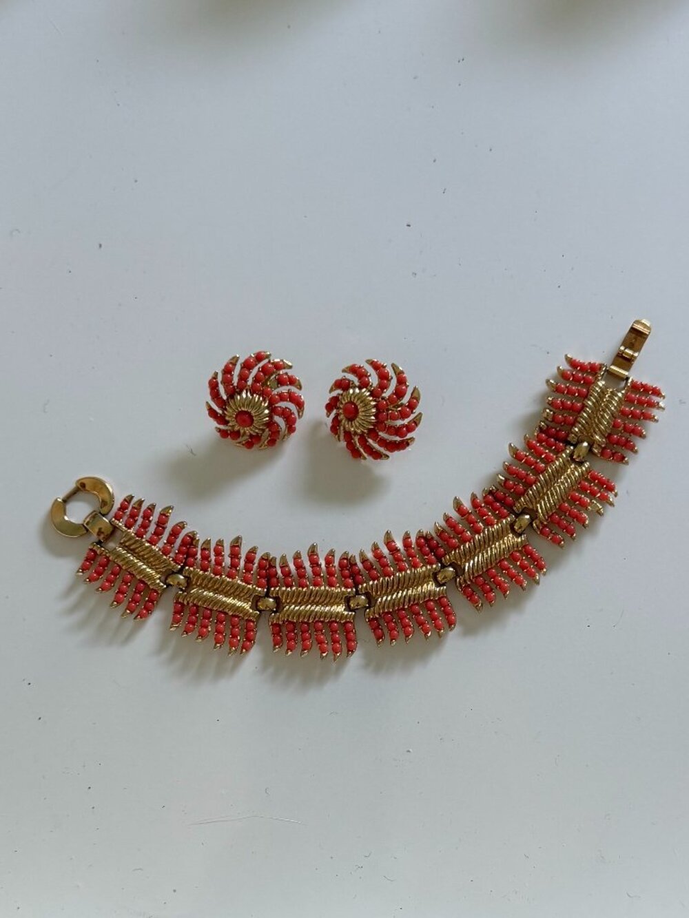 Vintage Signed Trifari Gold Tone and Coral Whirlwind Earrings & Bracelet